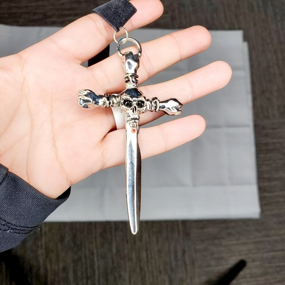 Killstar Jewelry - Women's Gothic Skull Cross Choker